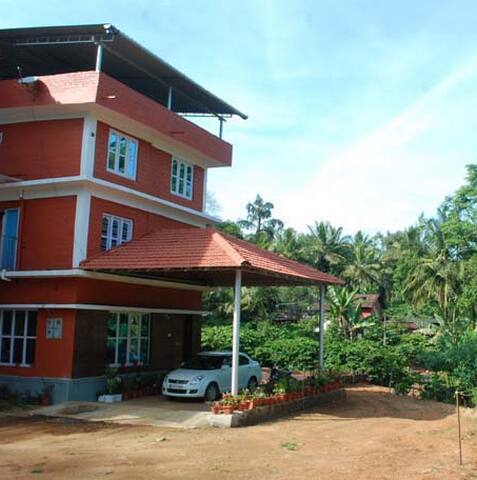 Coorg Summer Palace Guest House, Coorg 4